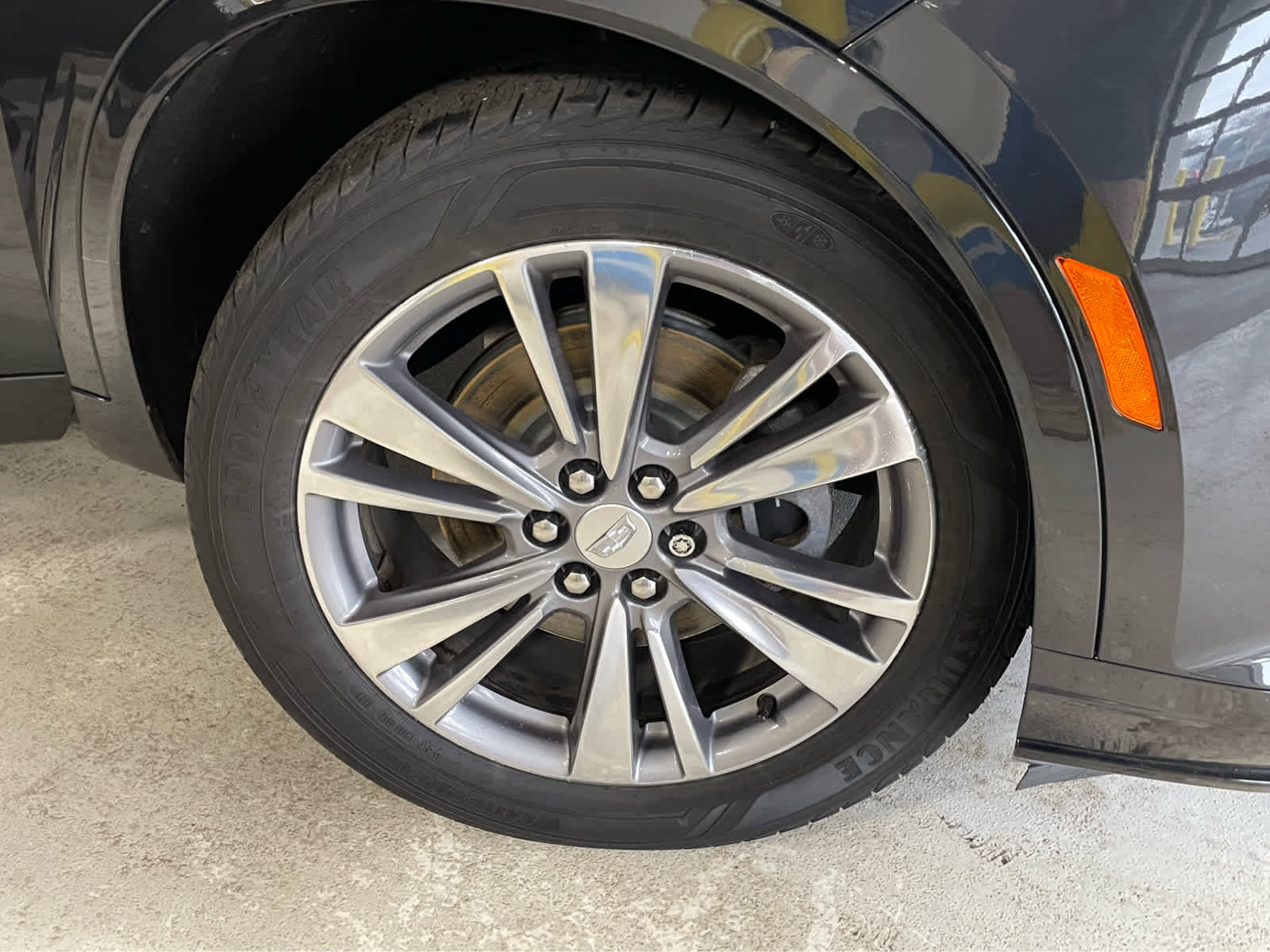 Used 2020 Cadillac XT6 Premium Luxury image 46