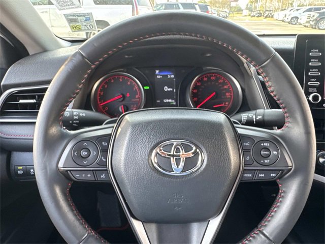 Used 2021 Toyota Camry XSE image 25