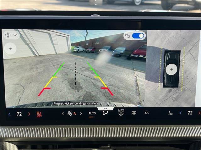 Certified 2025 Ford Explorer ST-Line image 23