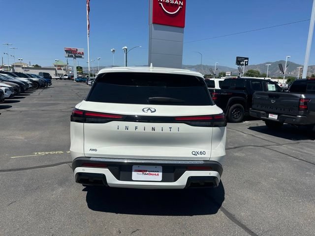 Used 2023 INFINITI QX60 Luxe w/ Cargo Package AWD/4WD image 10