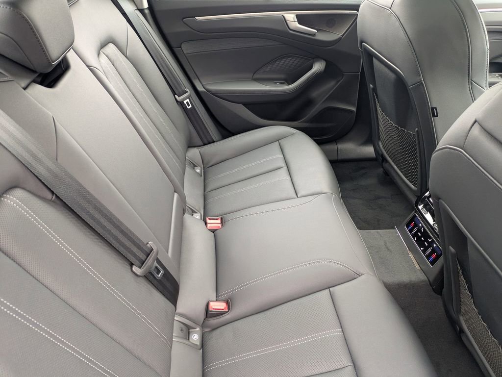 New 2026 Audi A6 Premium Plus image 34