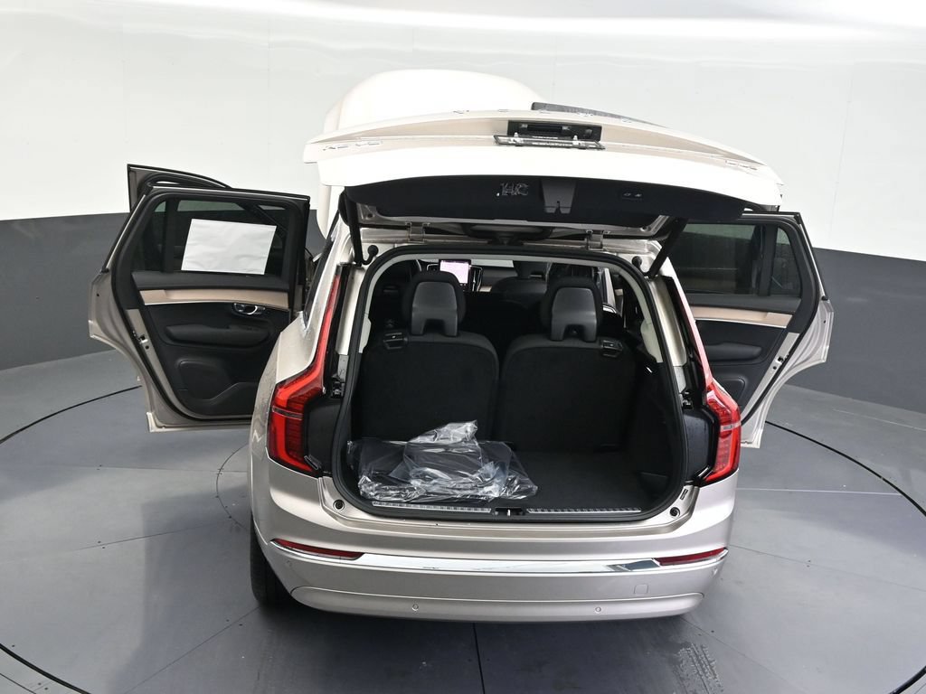 New 2026 Volvo XC90 B6 Plus AWD/4WD image 33