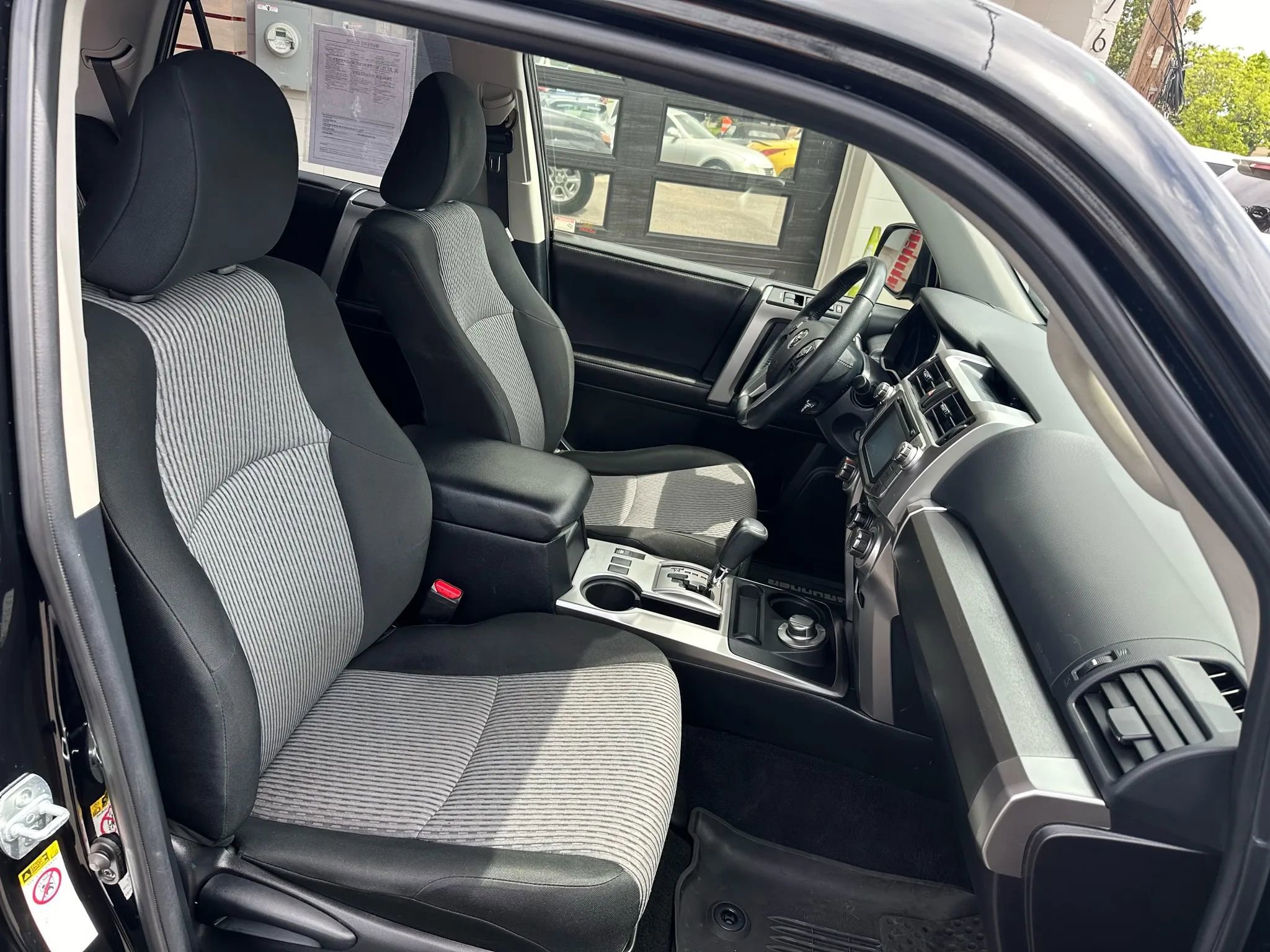 Used 2016 Toyota 4Runner SR5 image 20