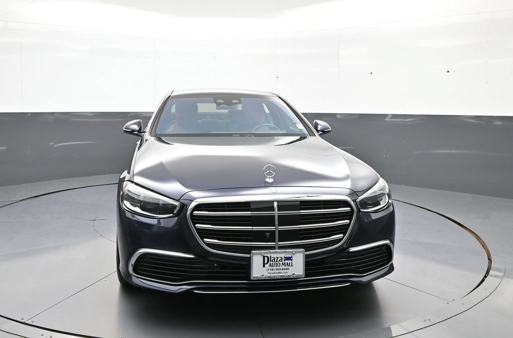 Used 2026 Mercedes-Benz S 580 4MATIC Sedan image 2