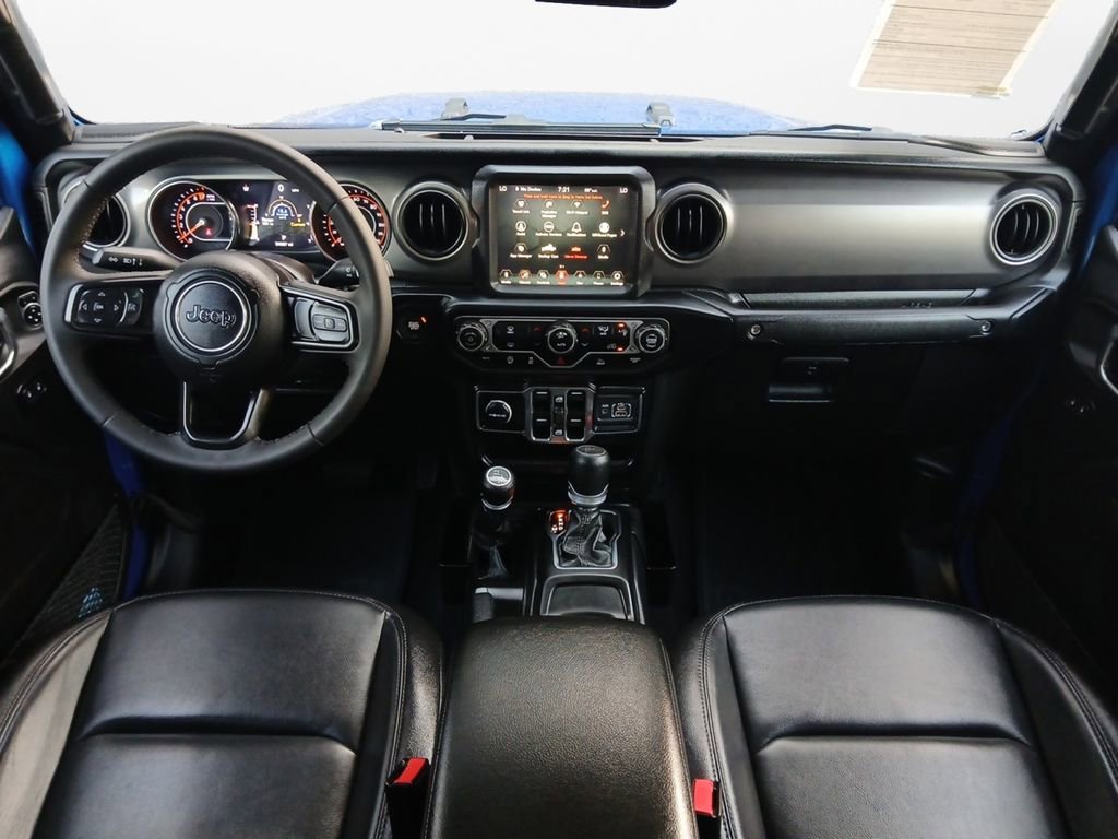 Used 2023 Jeep Gladiator Sport AWD/4WD image 20