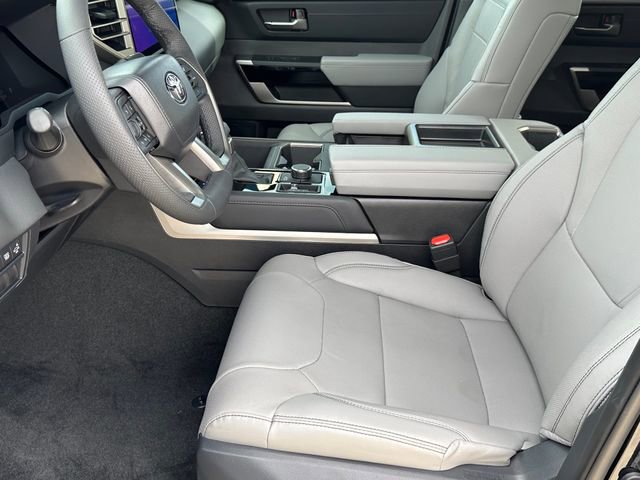 Used 2026 Toyota Tundra Limited w/ Power Package image 10
