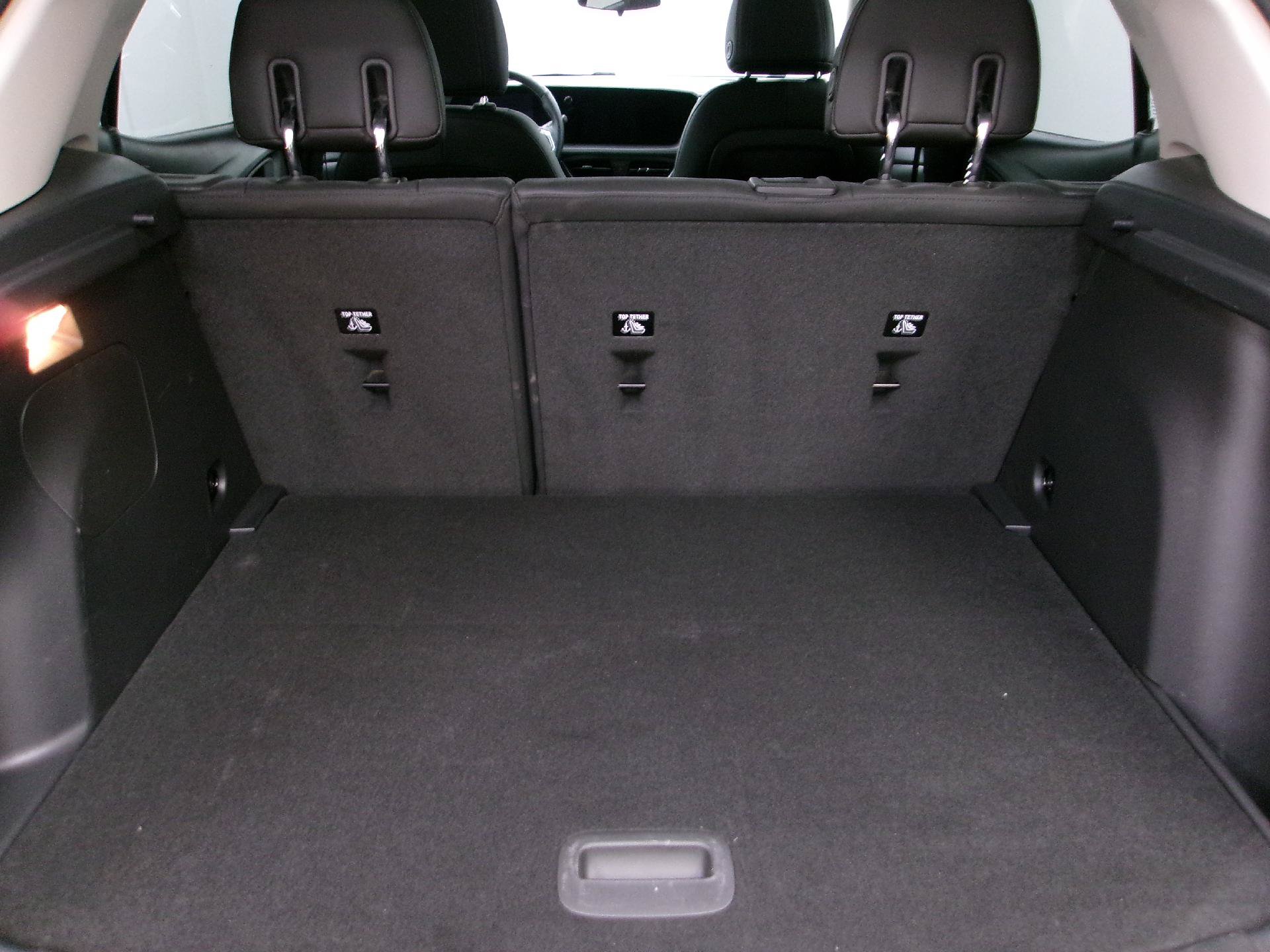 Used 2024 Buick Encore GX Preferred w/ Comfort Package AWD/4WD image 11