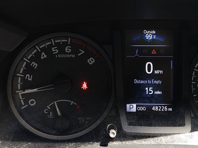 Used 2022 Toyota Tacoma TRD Off-Road w/ Technology Package AWD/4WD image 15