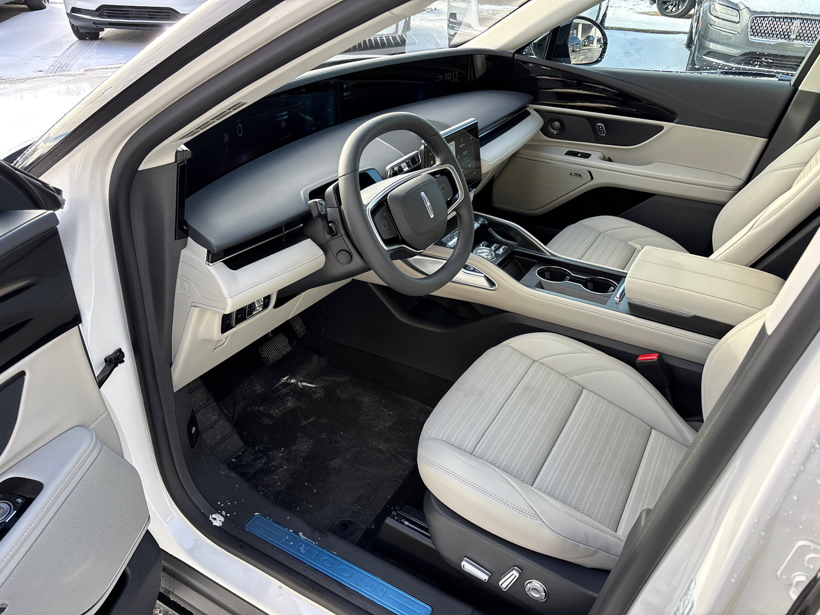 New 2026 Lincoln Nautilus Reserve image 26