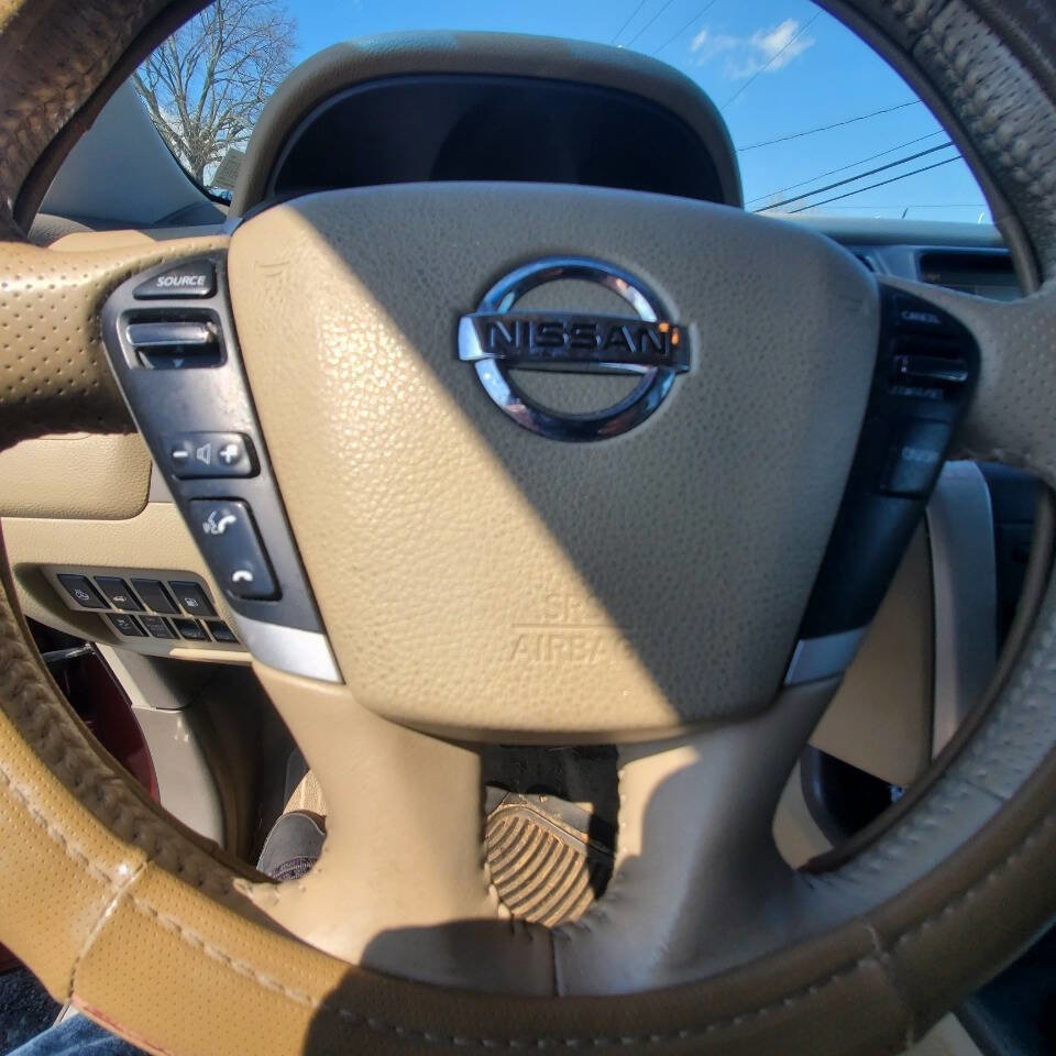 Used 2011 Nissan Murano SL image 16