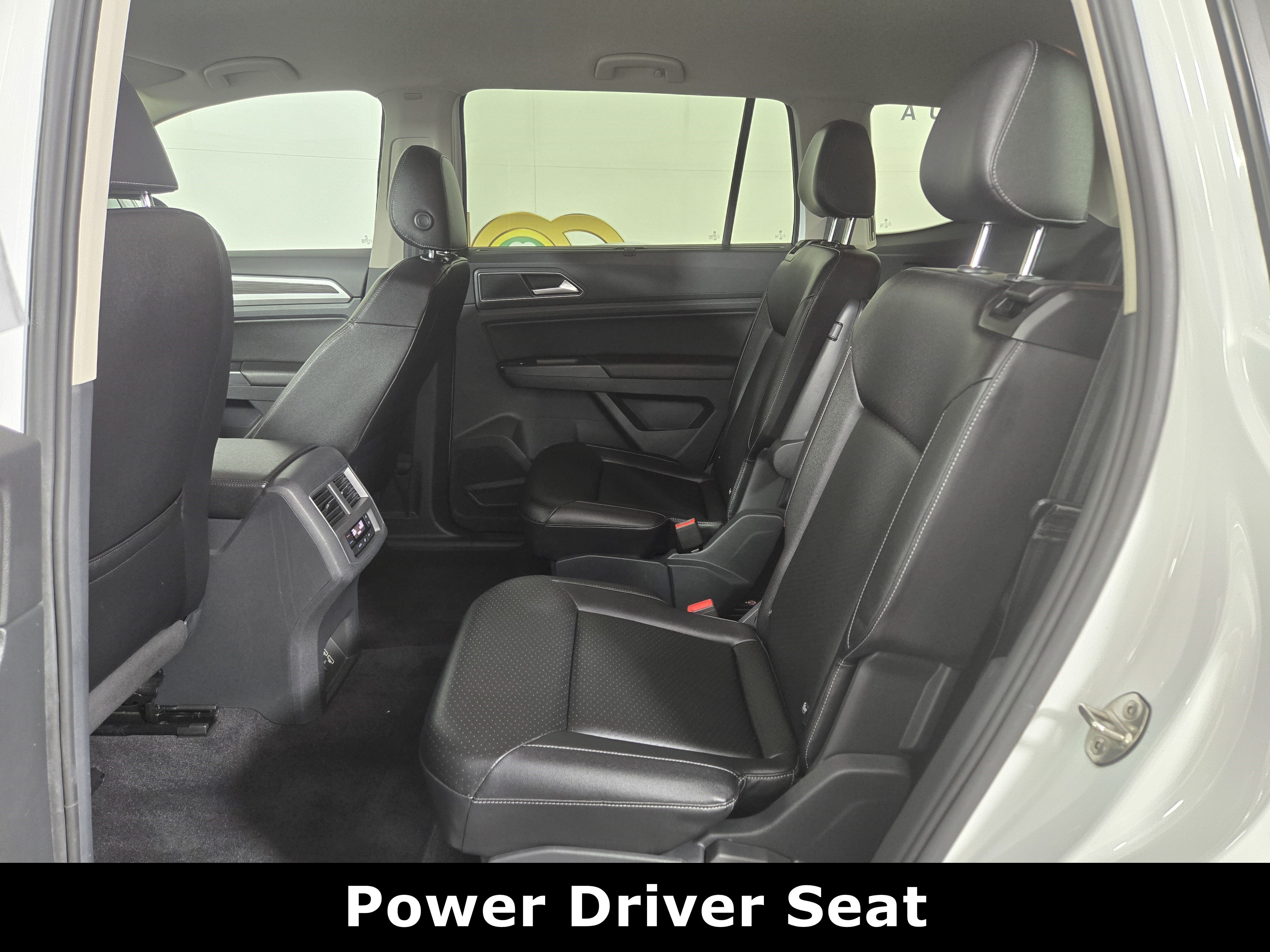 Used 2018 Volkswagen Atlas SE AWD/4WD image 12