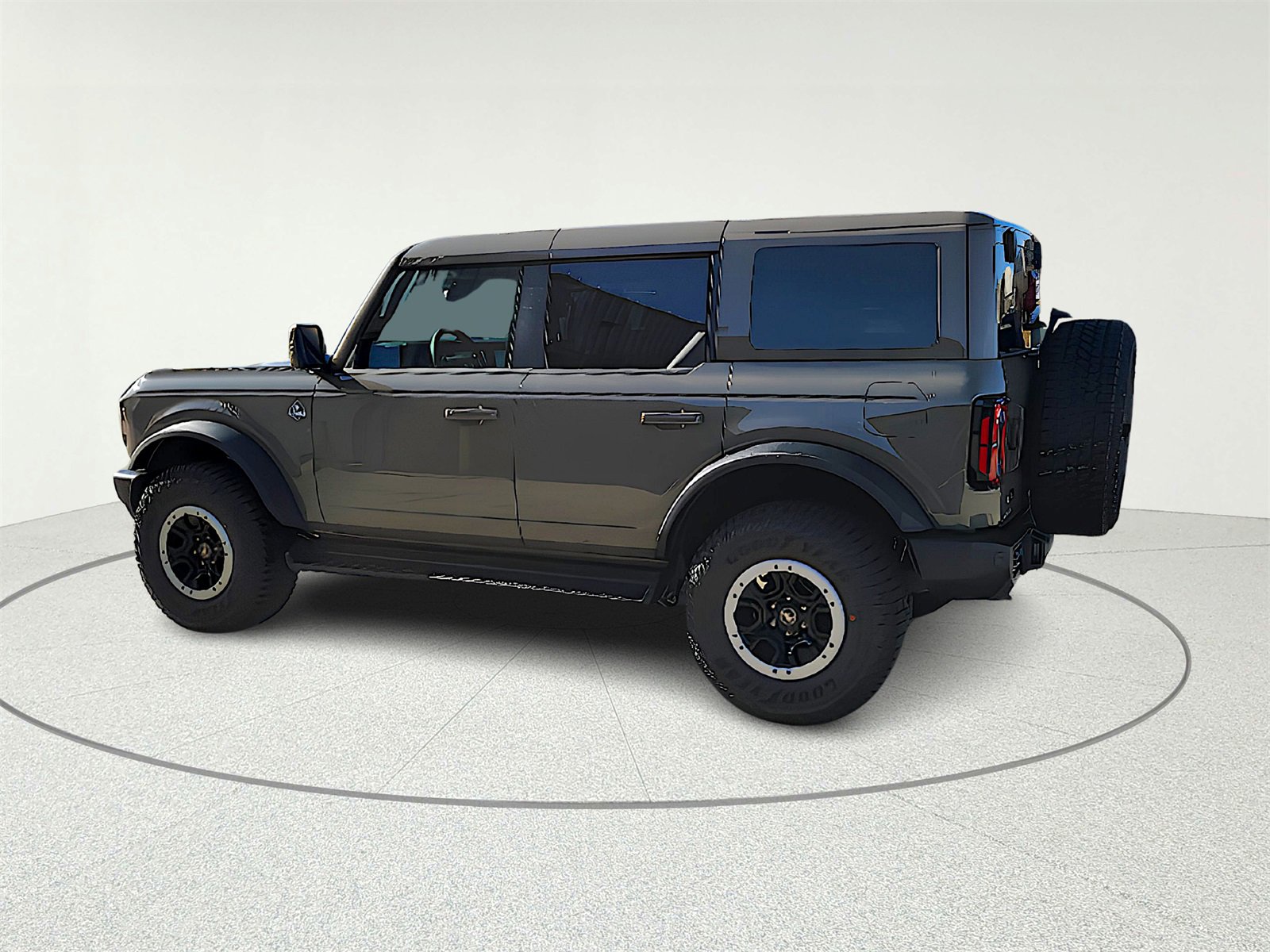 New 2025 Ford Bronco Outer Banks w/ Sasquatch Package image 4