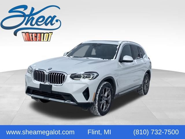 Used 2023 BMW X3 xDrive30i AWD/4WD image 1