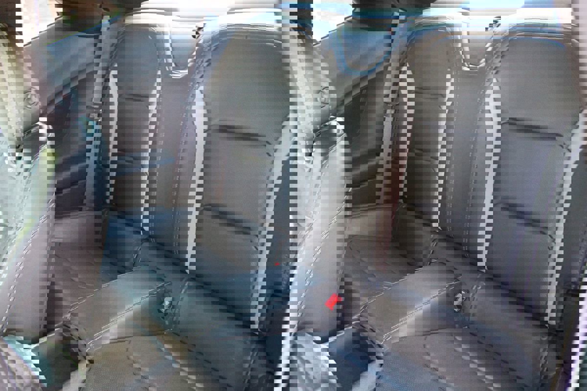 Used 2019 Chevrolet Camaro SS RWD image 9