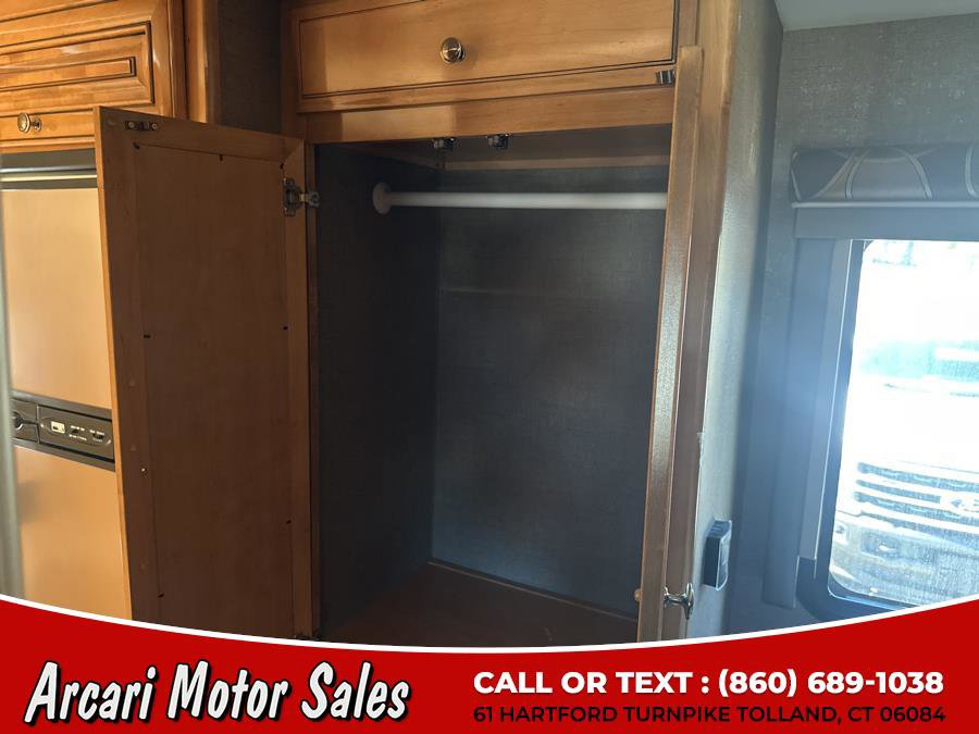 Used 2016 Mercedes-Benz Sprinter 3500 image 26