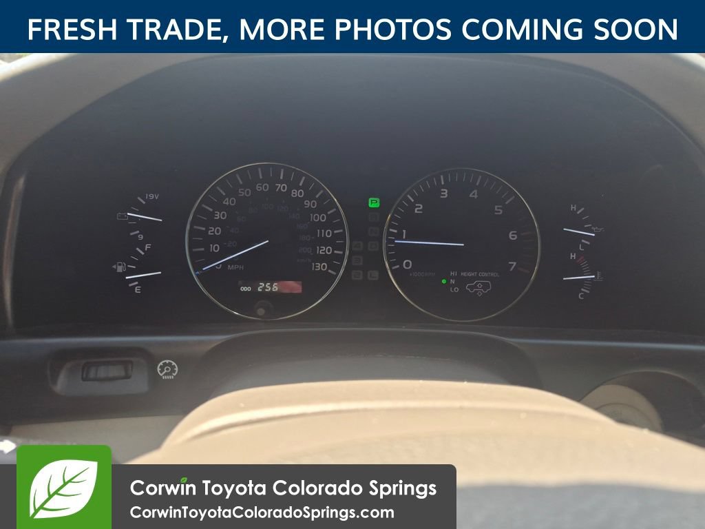 Used 2004 Lexus LX 470 4WD image 10