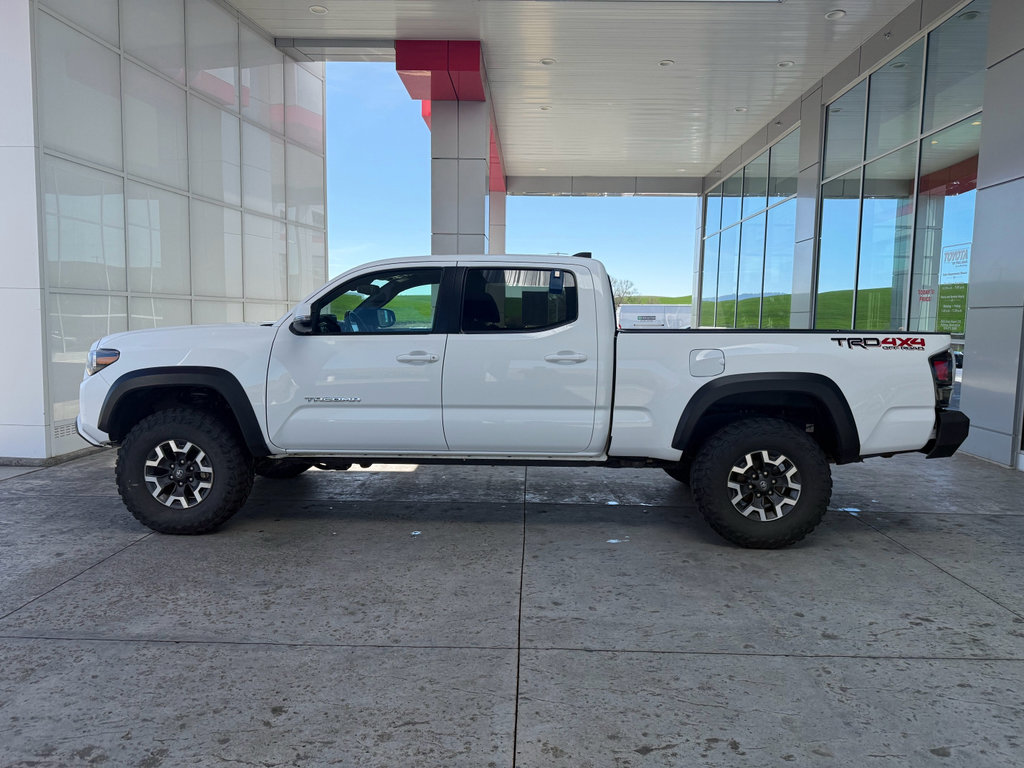 Used 2023 Toyota Tacoma TRD Off-Road image 5