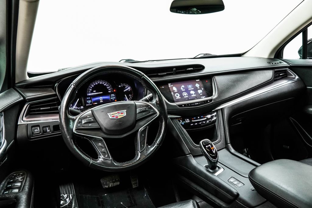 Used 2019 Cadillac XT5 Premium Luxury image 5