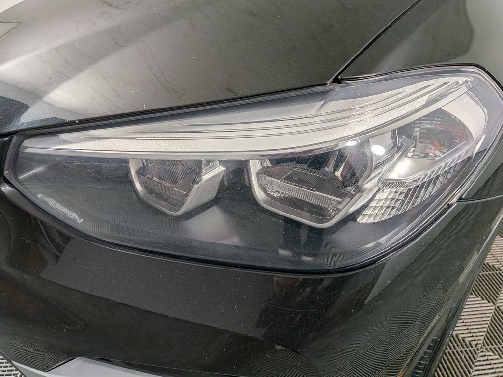 Used 2019 BMW X3 xDrive30i w/ Driving Assistance Package image 15