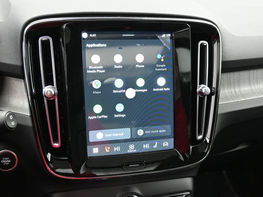 New 2026 Volvo XC40 B5 Ultra w/ Protection Package Premier image 12