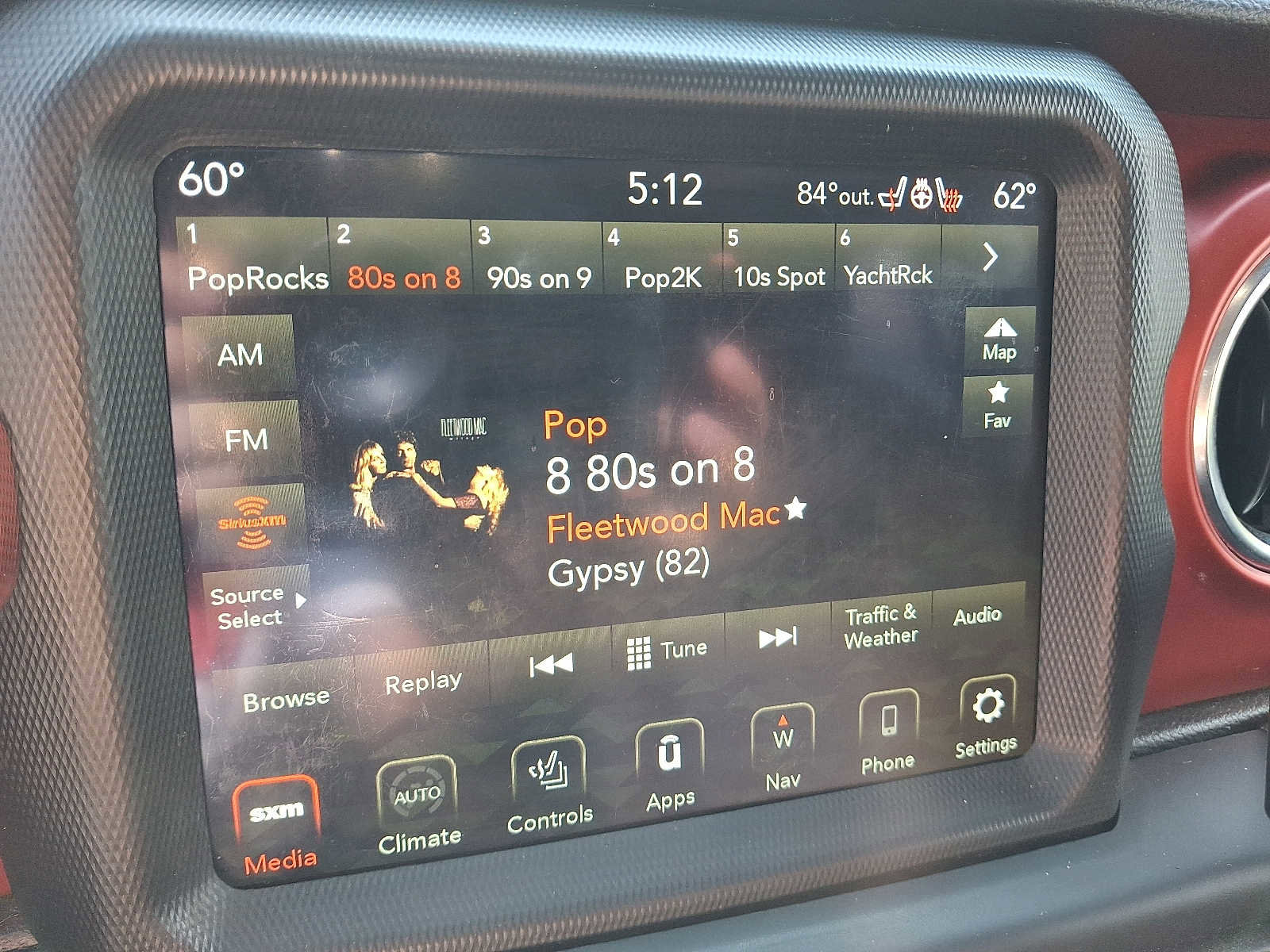 Used 2022 Jeep Wrangler Unlimited Rubicon w/ Cold Weather Group image 19