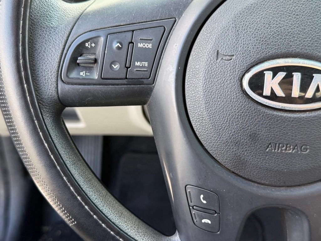 Used 2010 Kia Forte EX FWD image 20