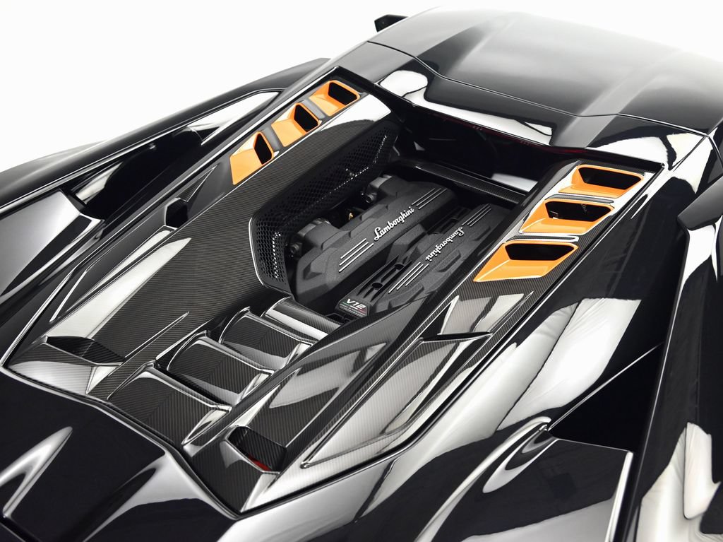 Used 2026 Lamborghini Revuelto AWD/4WD image 37
