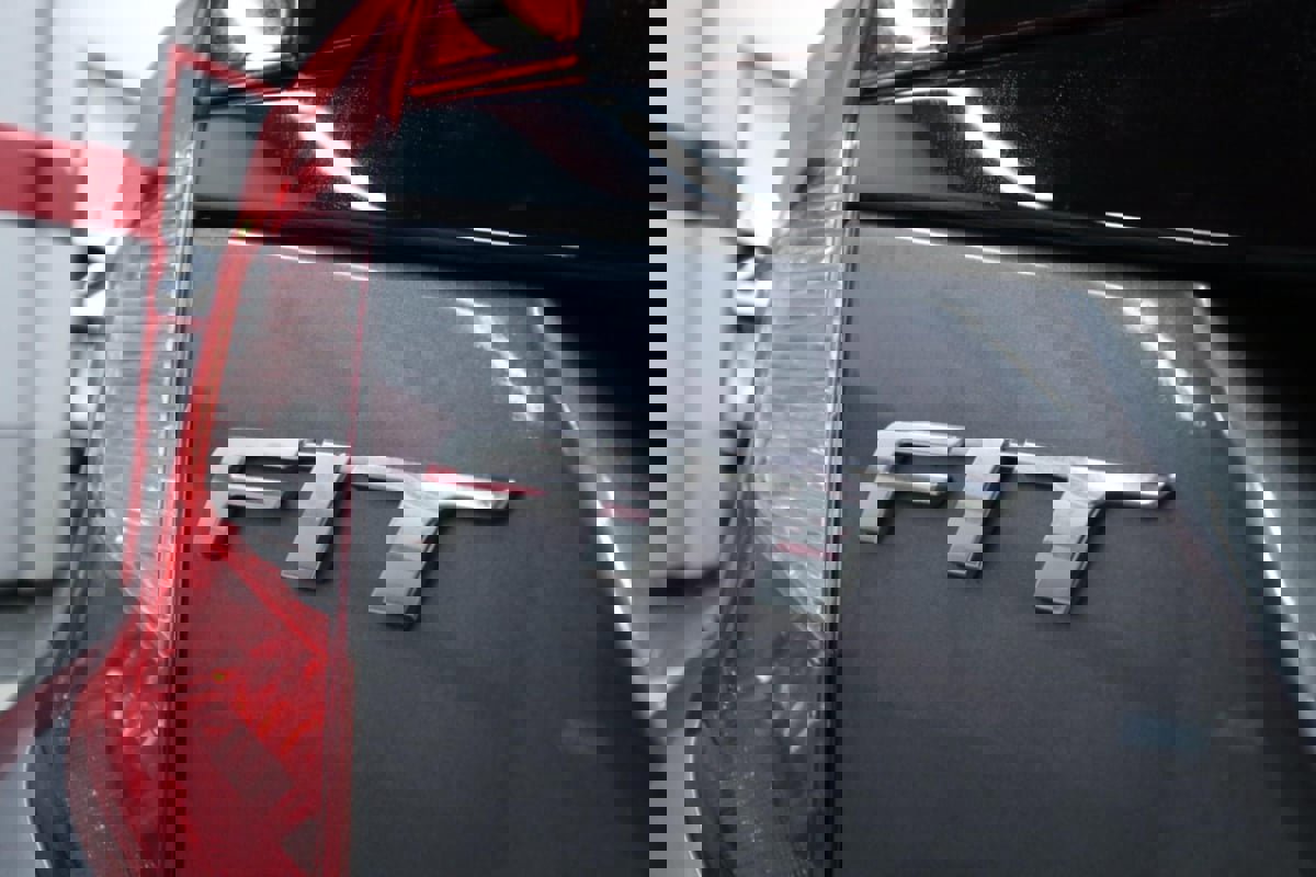 Used 2019 Honda Fit LX image 26