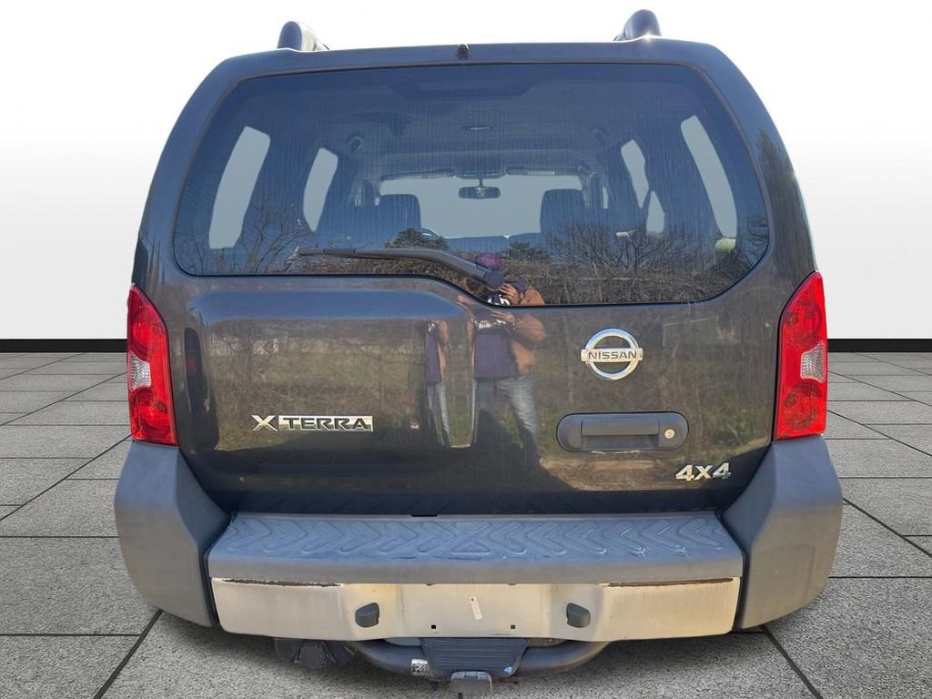 Used 2010 Nissan Xterra Off-Road image 15