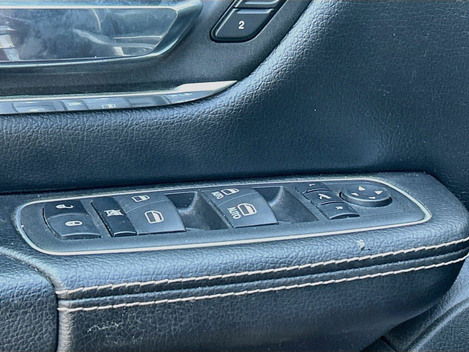 Used 2022 RAM 1500 Laramie AWD/4WD image 22