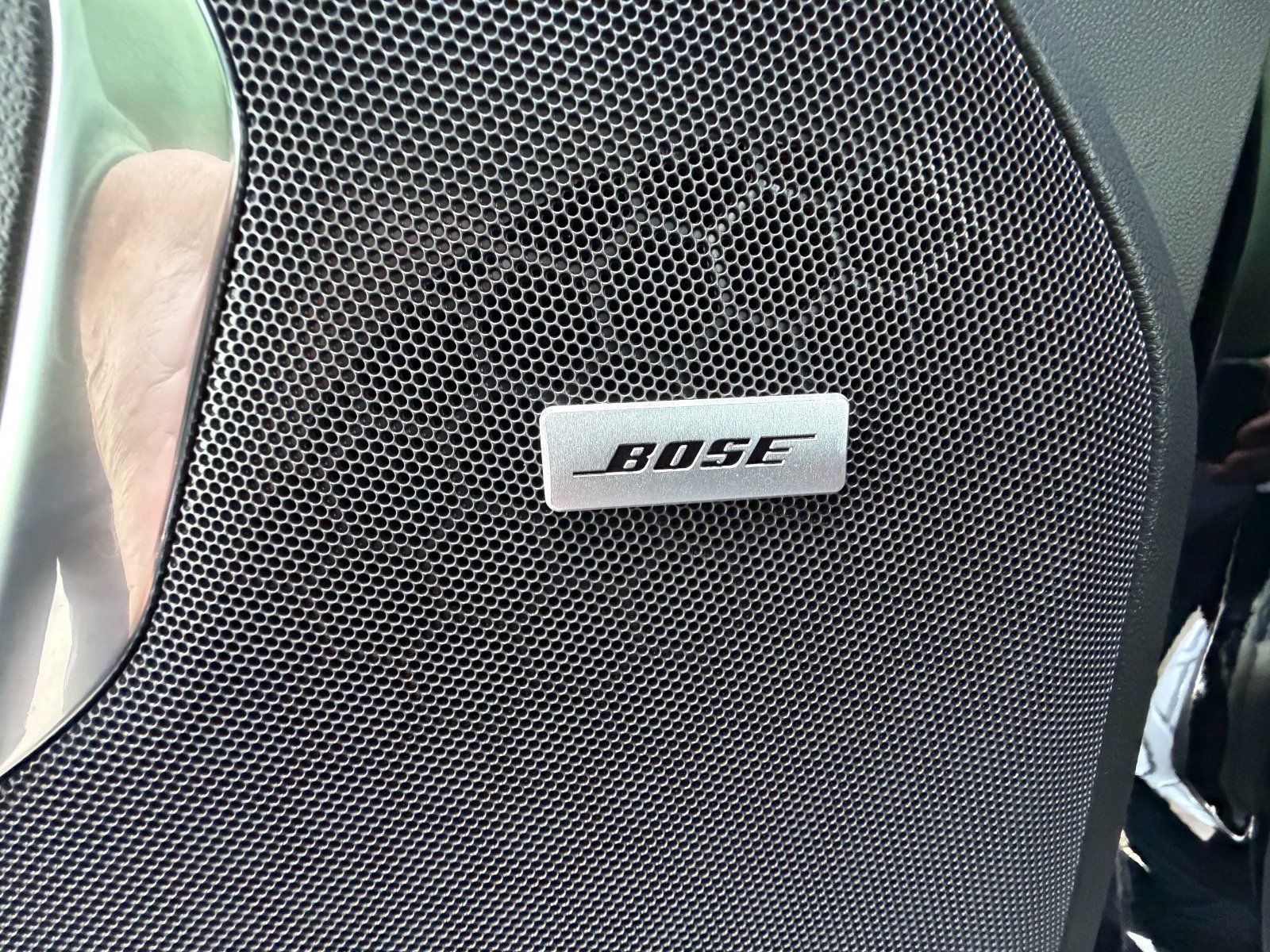 New 2026 GMC Yukon Elevation w/ Elevation Premium Package image 13