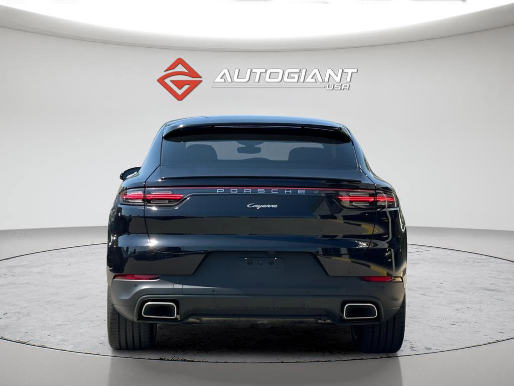Used 2022 Porsche Cayenne E-Hybrid Coupe AWD/4WD image 12