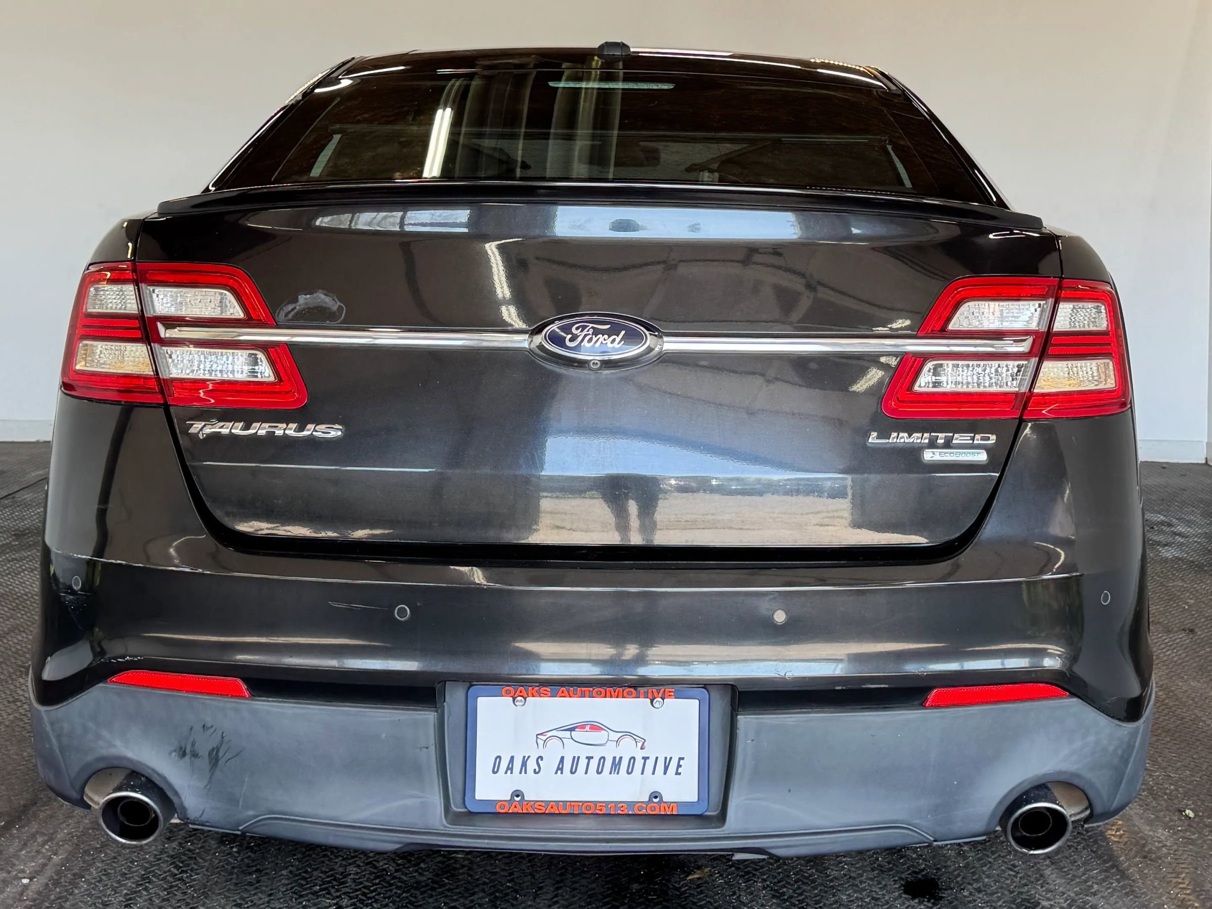 Used 2013 Ford Taurus Limited image 5