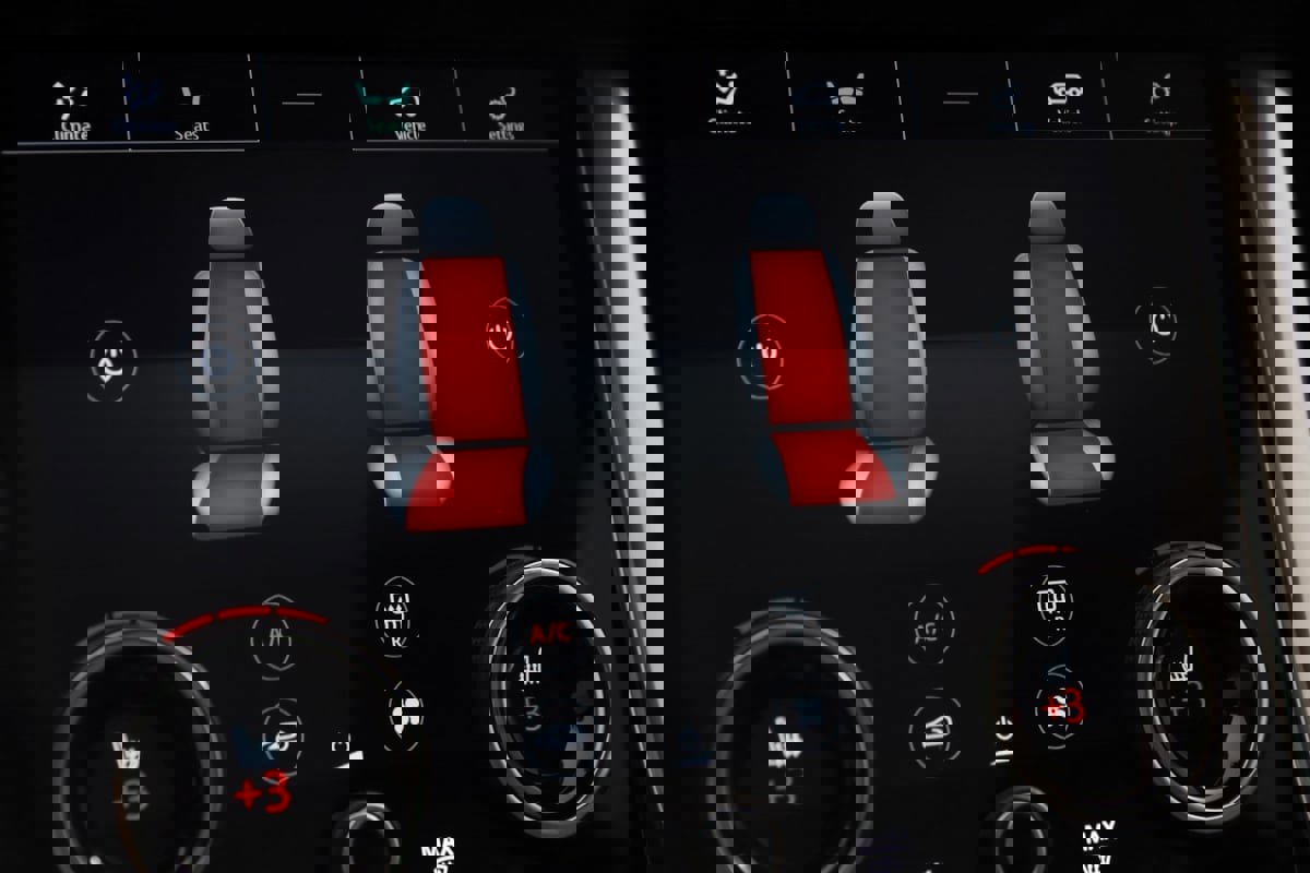 Used 2018 Land Rover Range Rover Sport HSE image 8