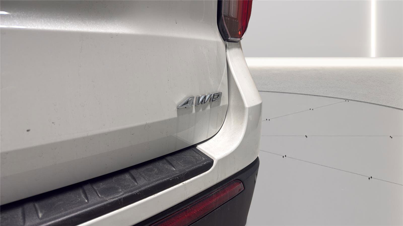 Used 2025 Ford Explorer Active image 32