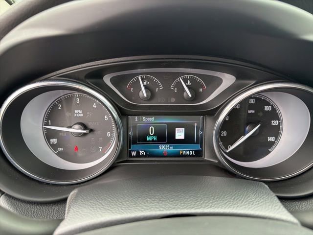 Used 2020 Buick Envision Essence FWD image 16