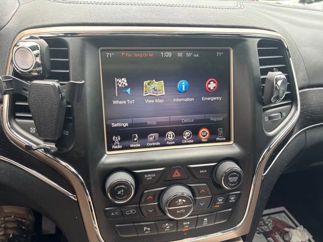 Used 2014 Jeep Grand Cherokee Summit AWD/4WD image 16
