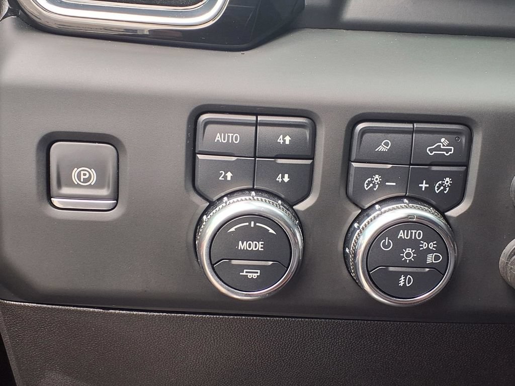 Certified 2024 GMC Sierra 2500 Denali Ultimate AWD/4WD image 11