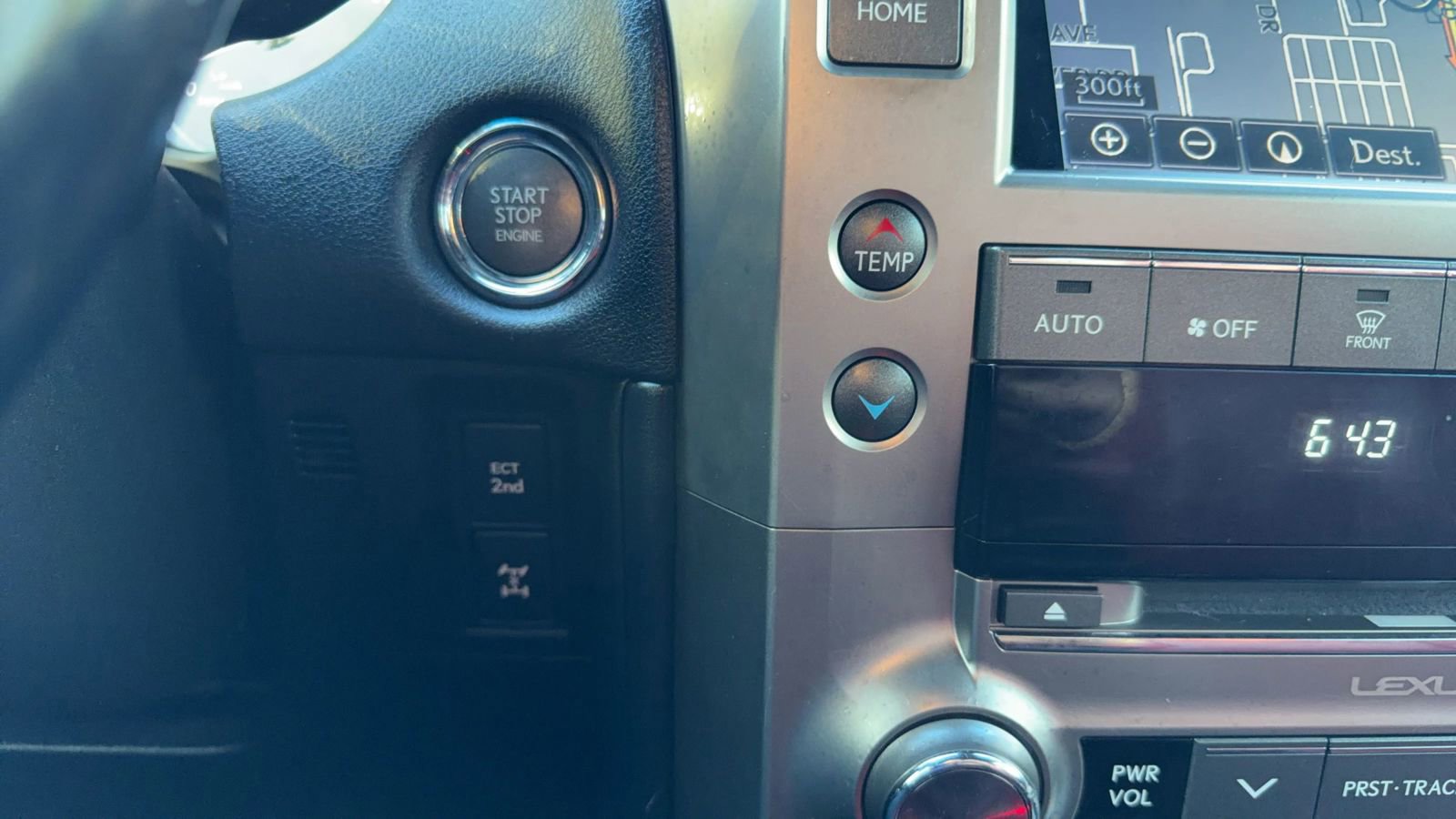 Used 2020 Lexus GX 460 Premium w/ Premium Package AWD/4WD image 23
