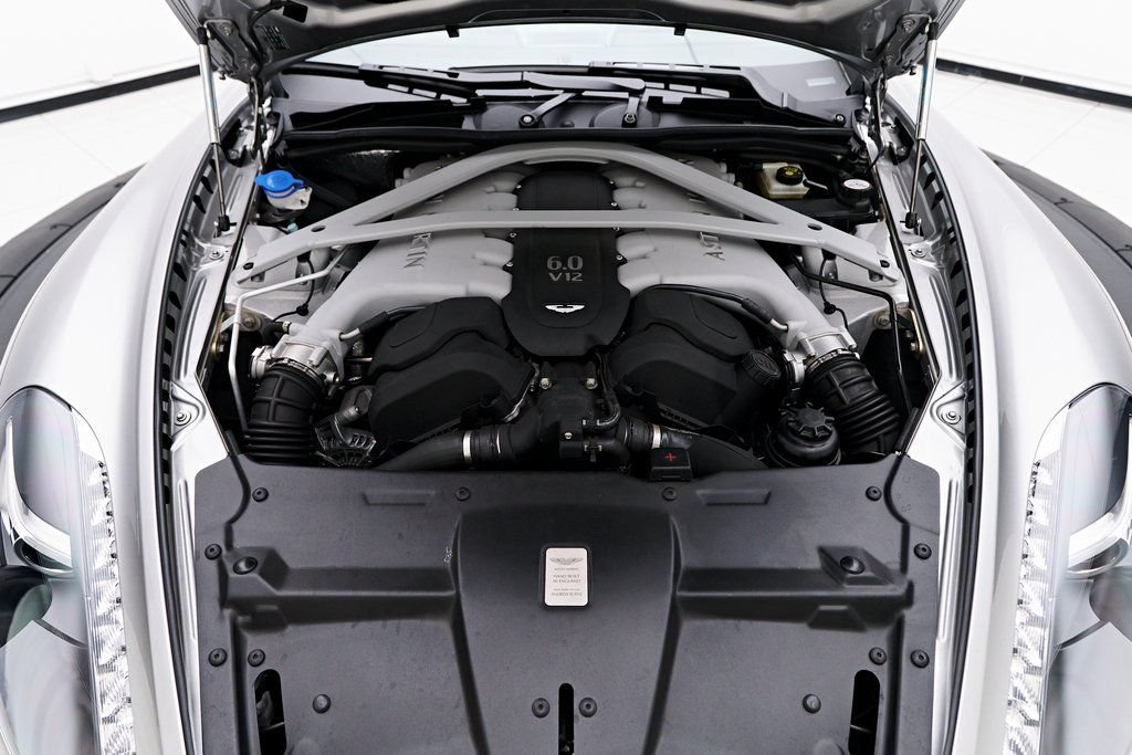 Used 2016 Aston Martin DB9 GT RWD image 23