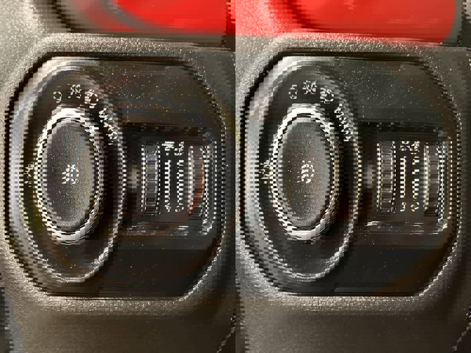 Used 2021 Jeep Wrangler Unlimited Rubicon w/ Uconnect 4C Nav & Sound Group image 14