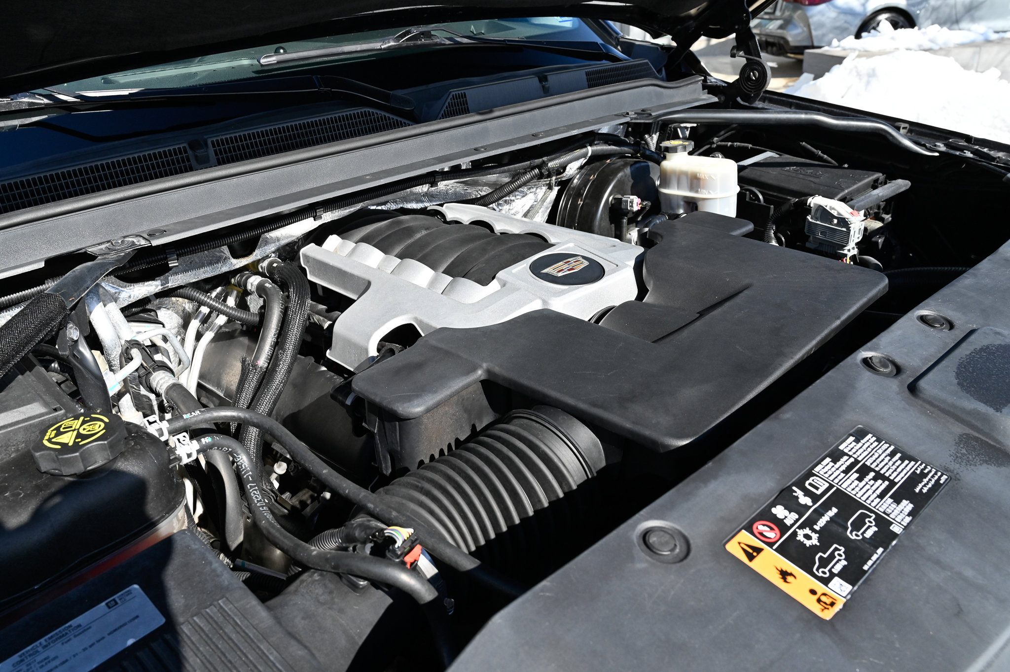 Used 2017 Cadillac Escalade ESV Luxury image 65