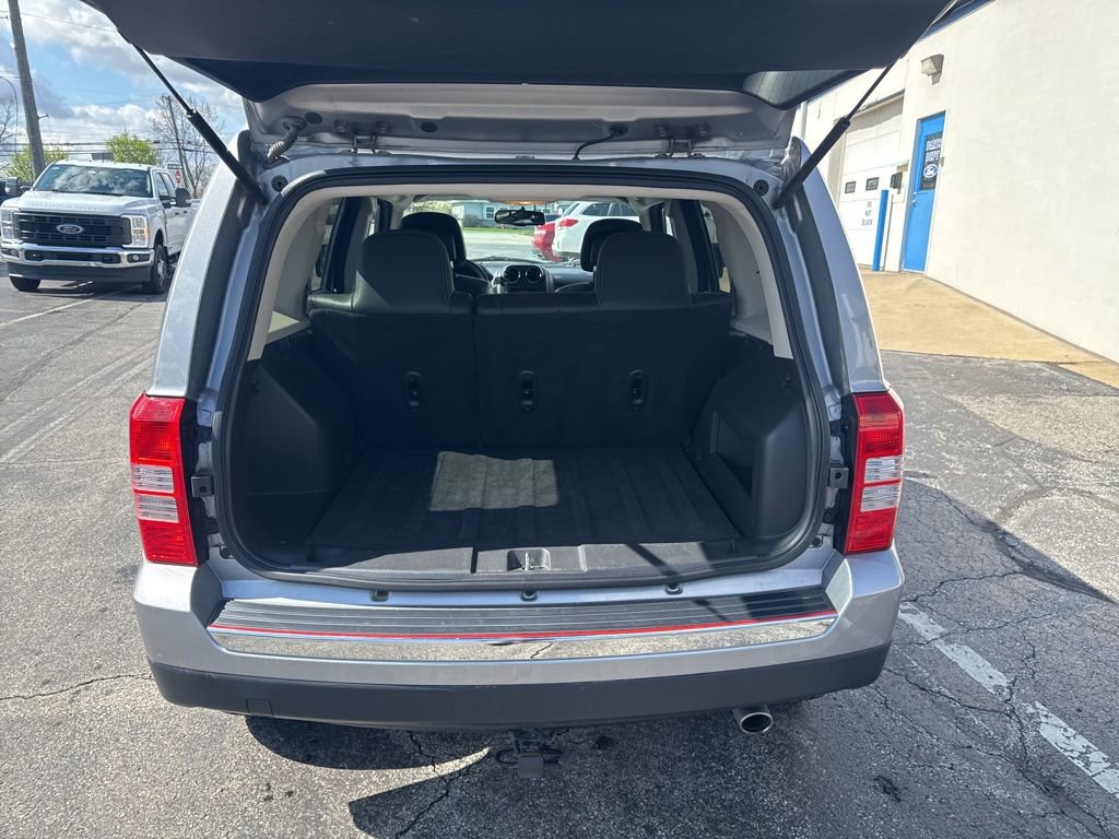 Used 2016 Jeep Patriot High Altitude image 37