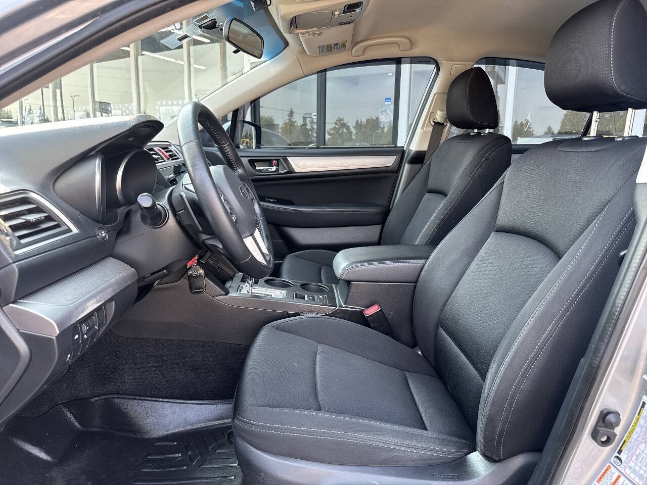 Used 2015 Subaru Legacy 2.5i Premium AWD/4WD image 27