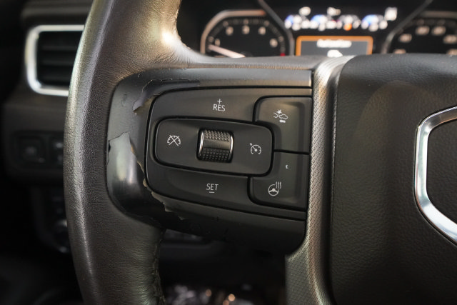 Used 2021 GMC Yukon Denali w/ Denali Ultimate Package AWD/4WD image 14