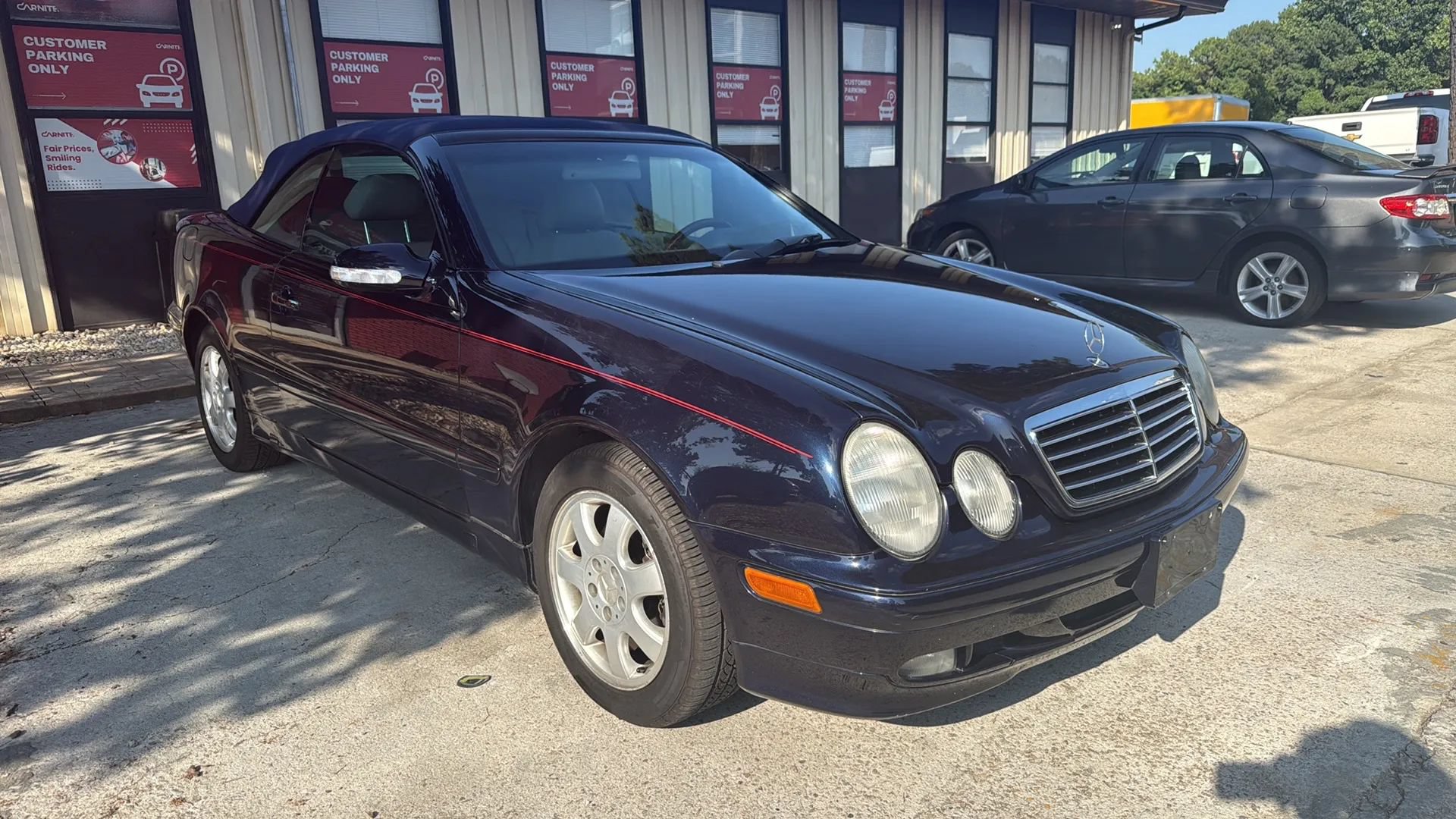 Used 2001 Mercedes-Benz CLK 320 Cabriolet w/ K2 Opt Pkg image 3
