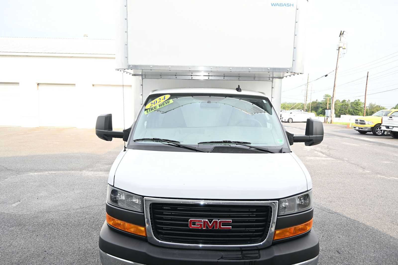 Used 2024 GMC Savana 4500 w/ Power Convenience Package RWD image 25