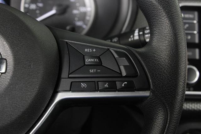 Certified 2020 Nissan Kicks SV FWD image 25