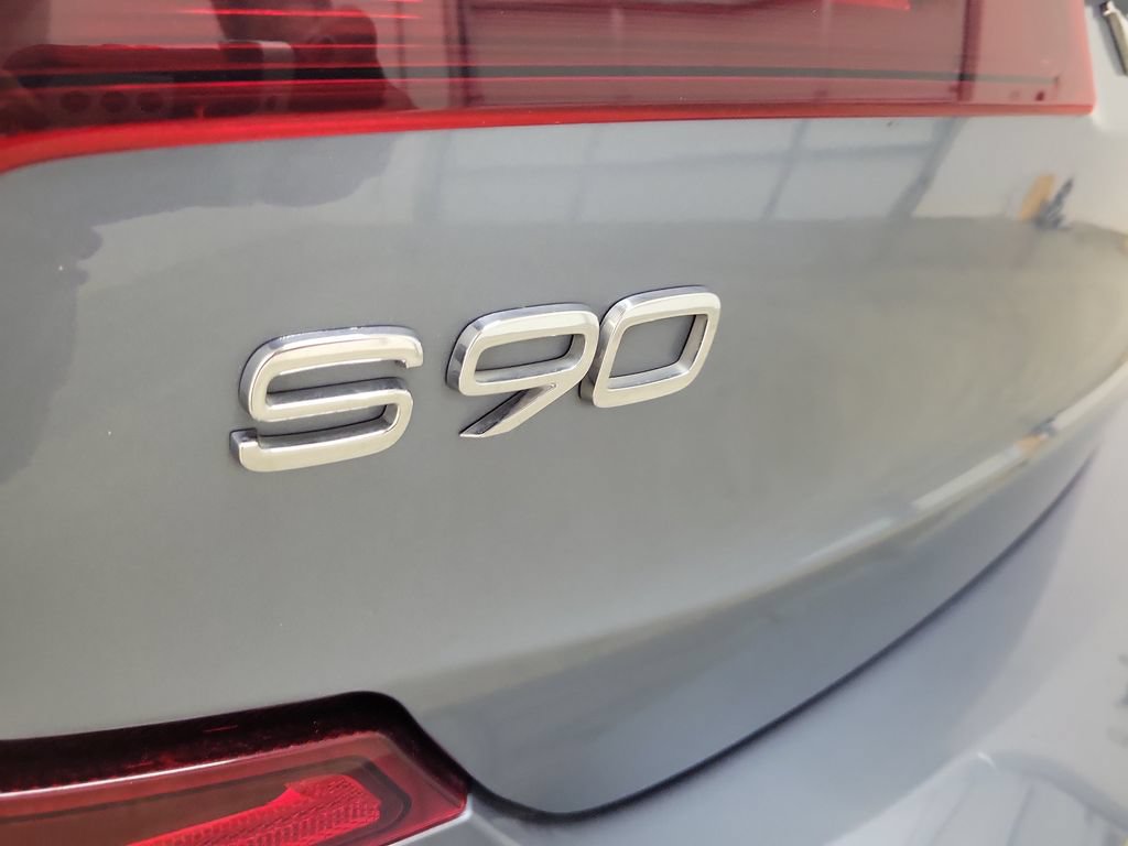 Used 2017 Volvo S90 T6 Momentum w/ Vision Package AWD/4WD image 11