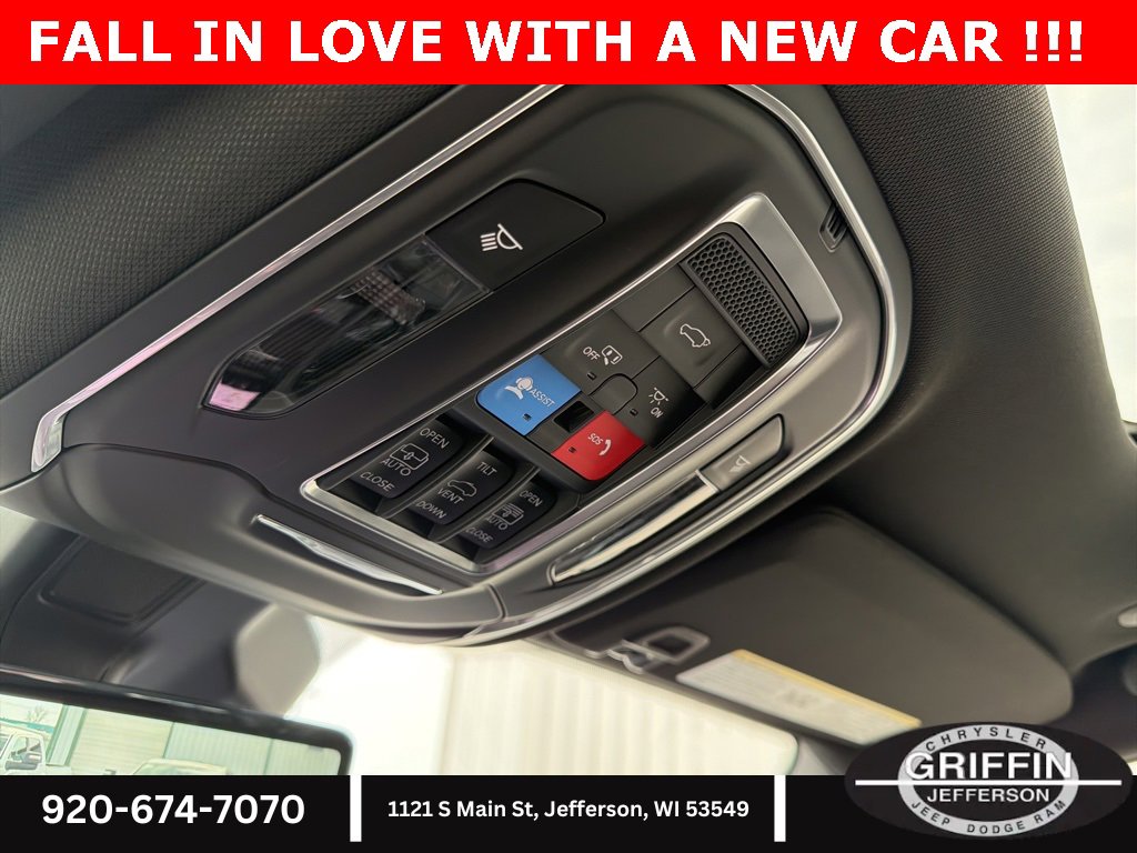 New 2025 Jeep Grand Cherokee L Limited w/ Luxury Tech Group II image 26